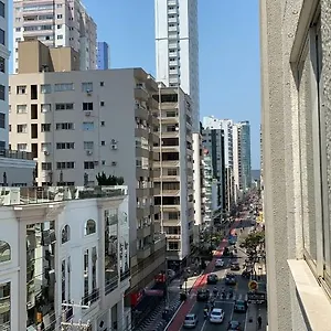  Apartamento ótimo Apto 2 Quartos, Av. Brasil, De Frente, Quadra Mar.