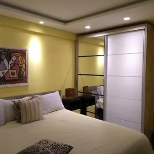  Apartamento Apê Pé Na Areia Próximo A Roda Gigante Com Churrasqueira